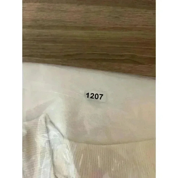 Vtg Hanes Activewear '36 Ford Sweatshirt Made In USA Size L/XL White Pullover - Picture 14 of 14